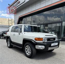 Toyota FJ Cruiser